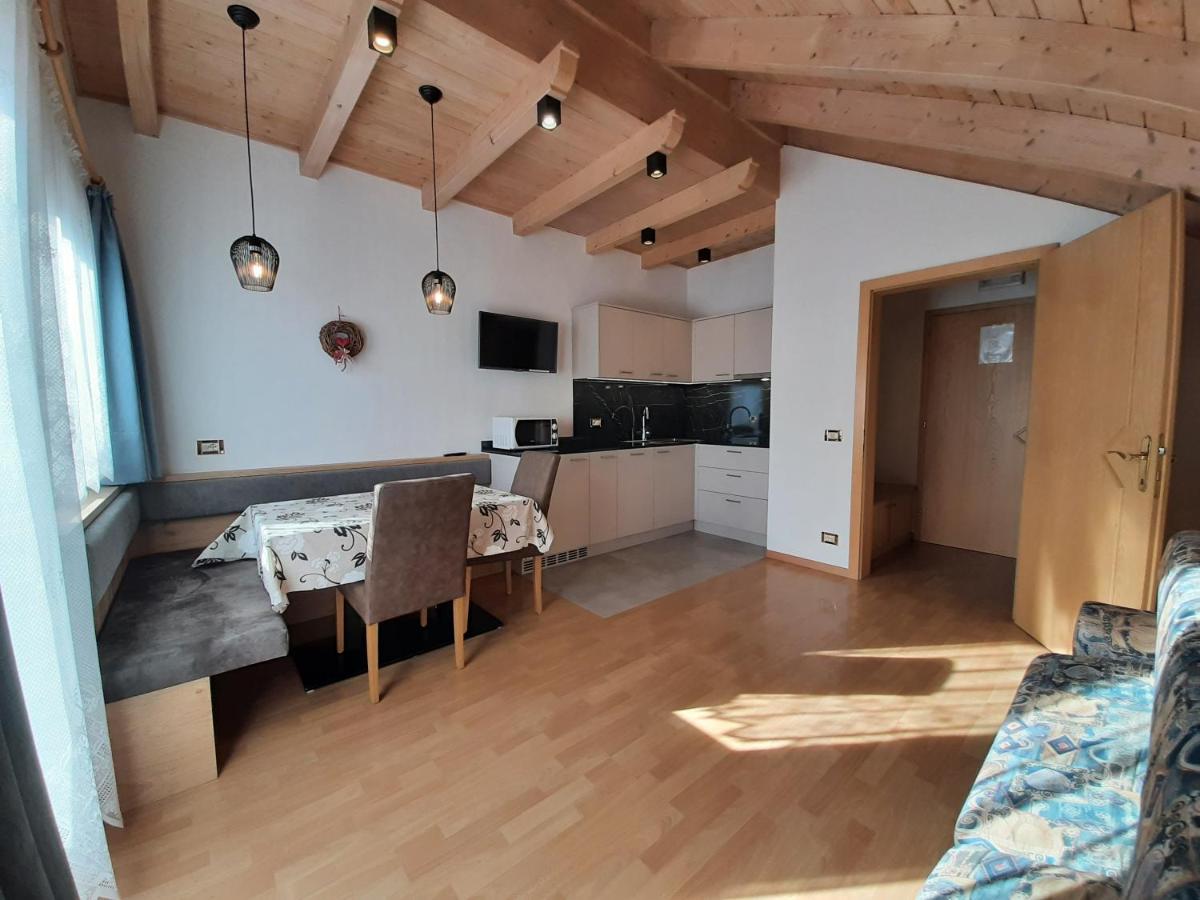 Apartments Lasteis Ла-Вілла Екстер'єр фото