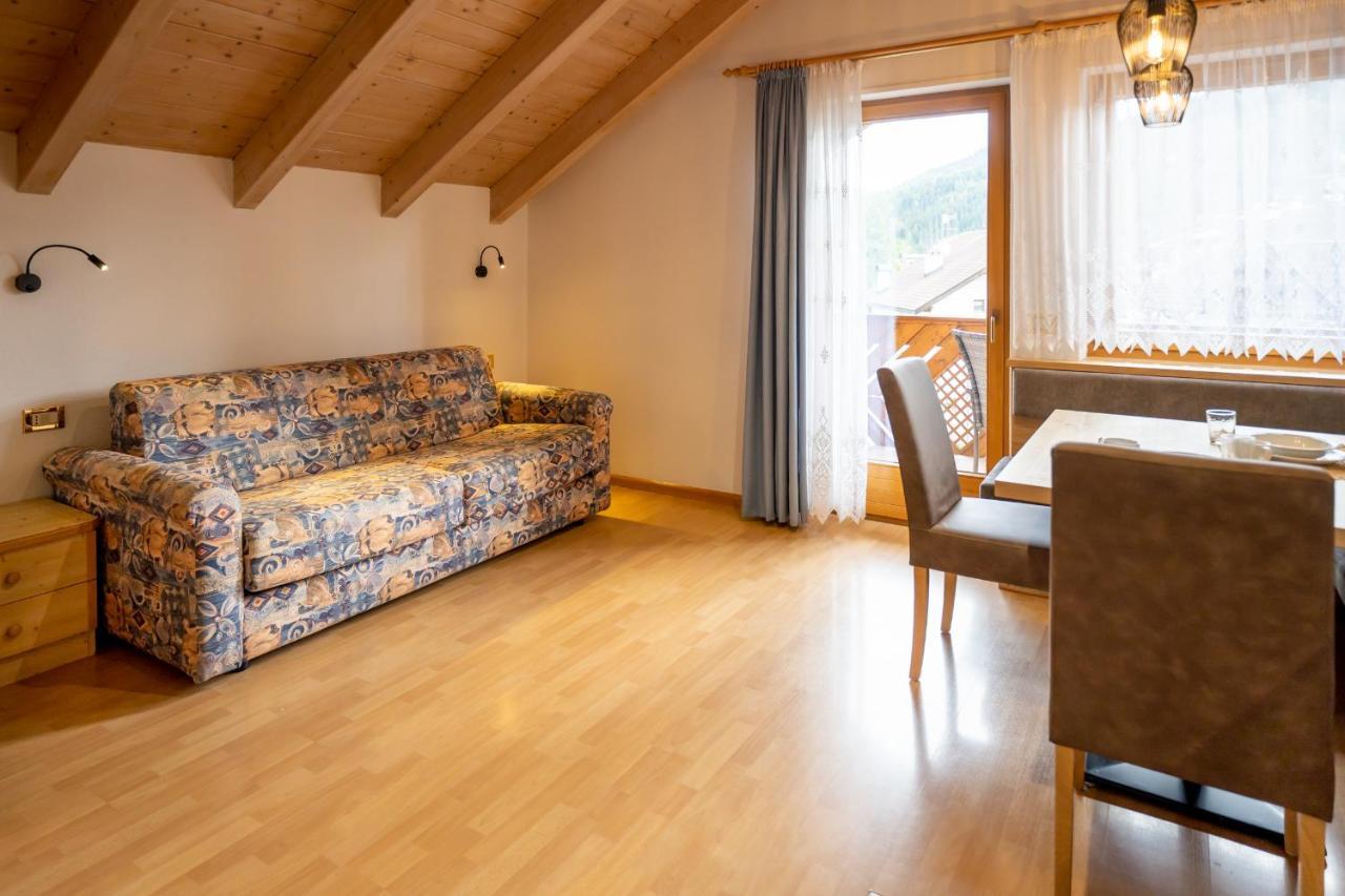 Apartments Lasteis Ла-Вілла Екстер'єр фото