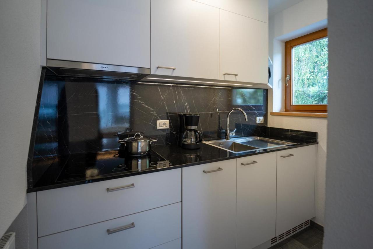 Apartments Lasteis Ла-Вілла Екстер'єр фото