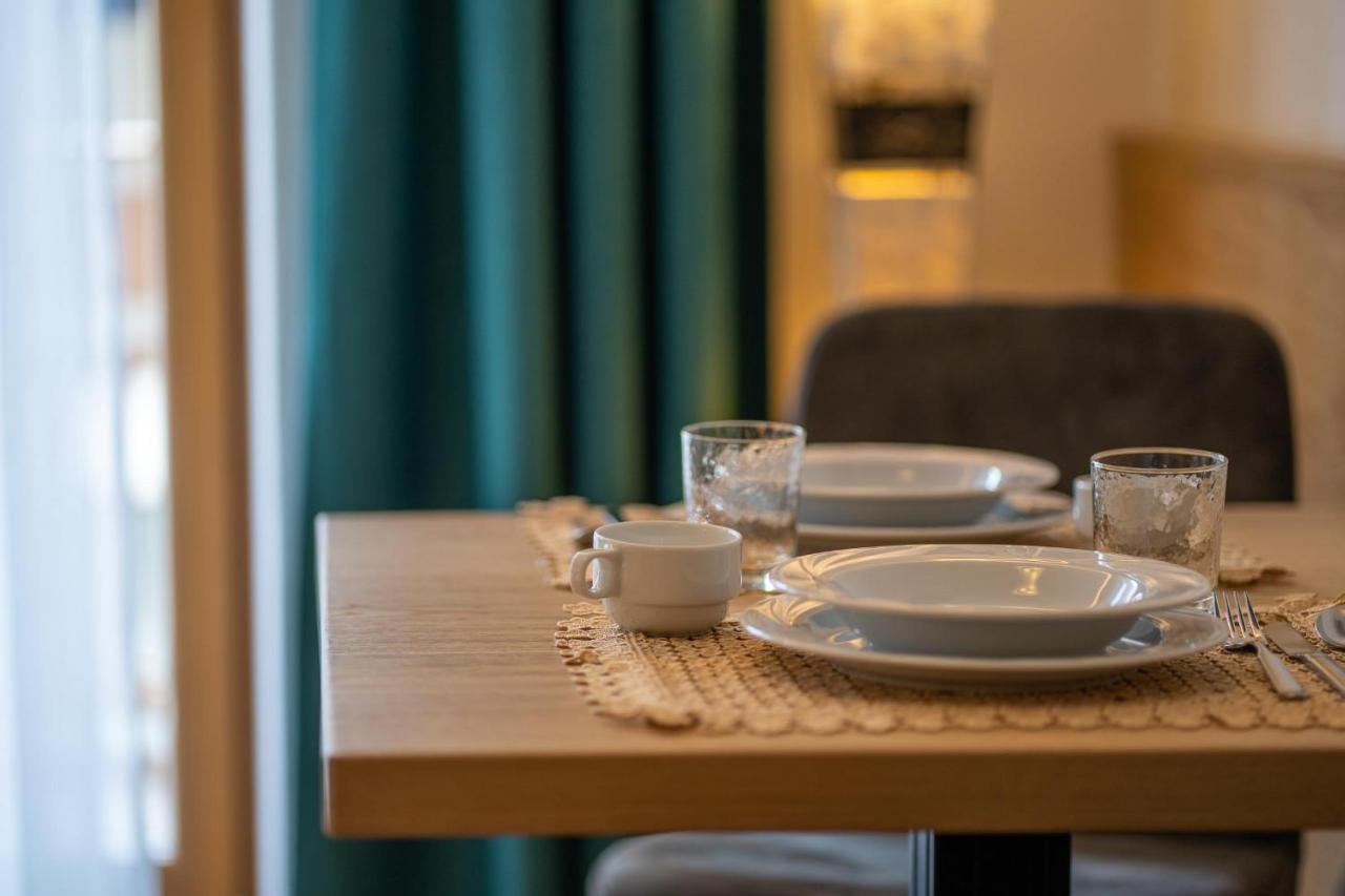 Apartments Lasteis Ла-Вілла Екстер'єр фото